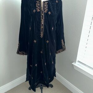 NWT Pakistani/Indian Embroidered Velvet Suit for Women, Premium Festive Wear